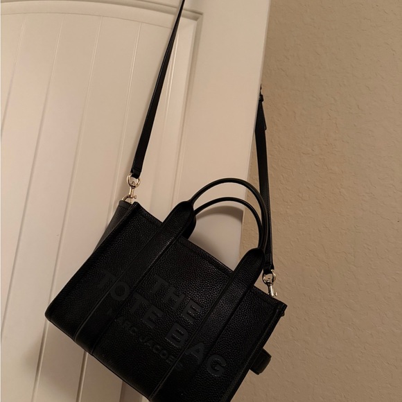 Marc Jacobs Black Tote Bag - Picture 3 of 5
